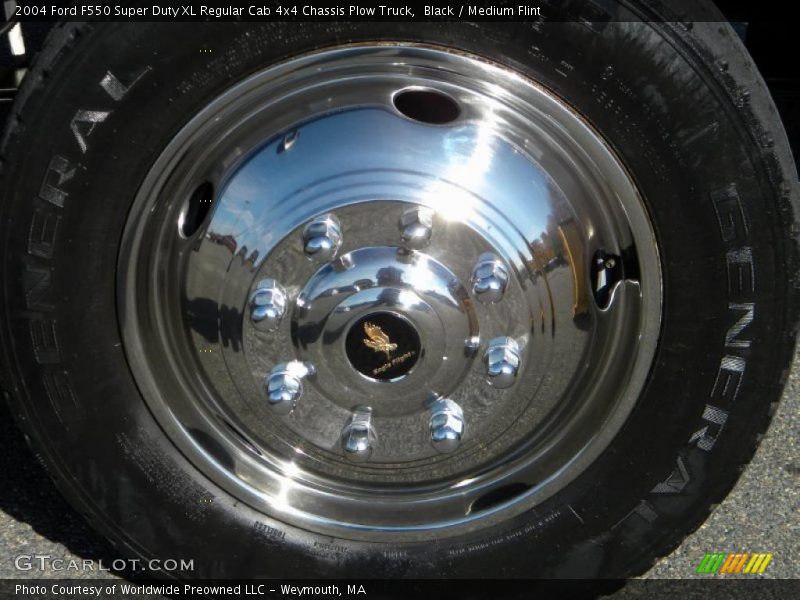 Black / Medium Flint 2004 Ford F550 Super Duty XL Regular Cab 4x4 Chassis Plow Truck