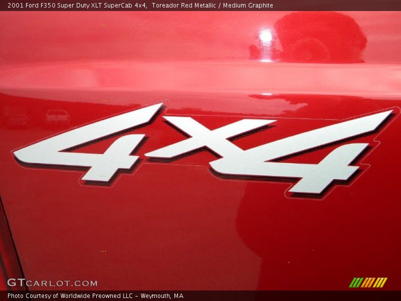Toreador Red Metallic / Medium Graphite 2001 Ford F350 Super Duty XLT SuperCab 4x4