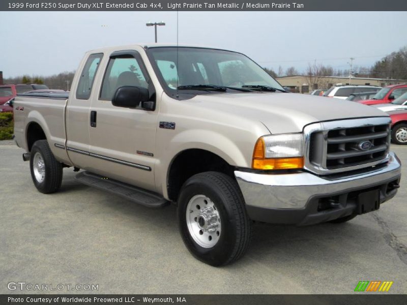Light Prairie Tan Metallic / Medium Prairie Tan 1999 Ford F250 Super Duty XLT Extended Cab 4x4