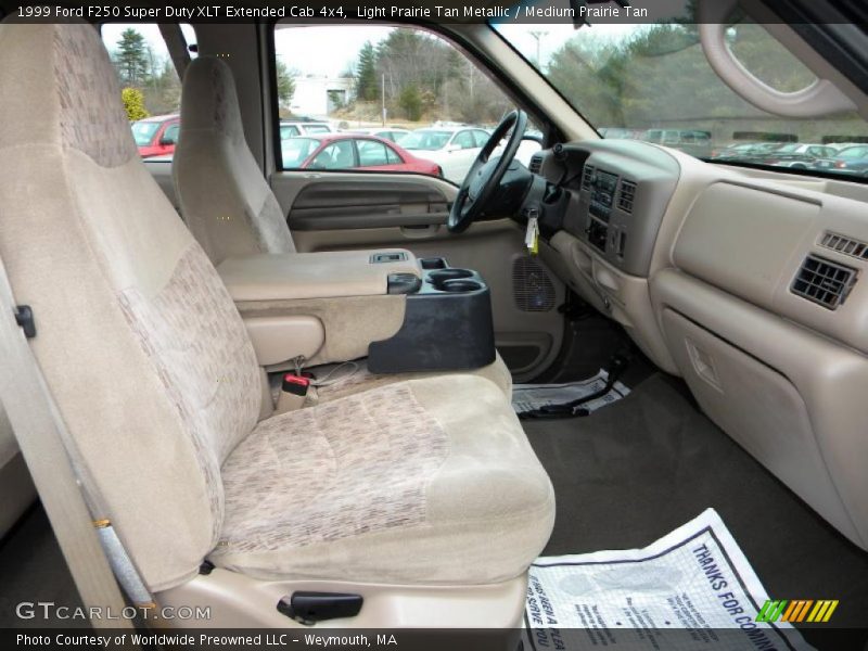 Light Prairie Tan Metallic / Medium Prairie Tan 1999 Ford F250 Super Duty XLT Extended Cab 4x4