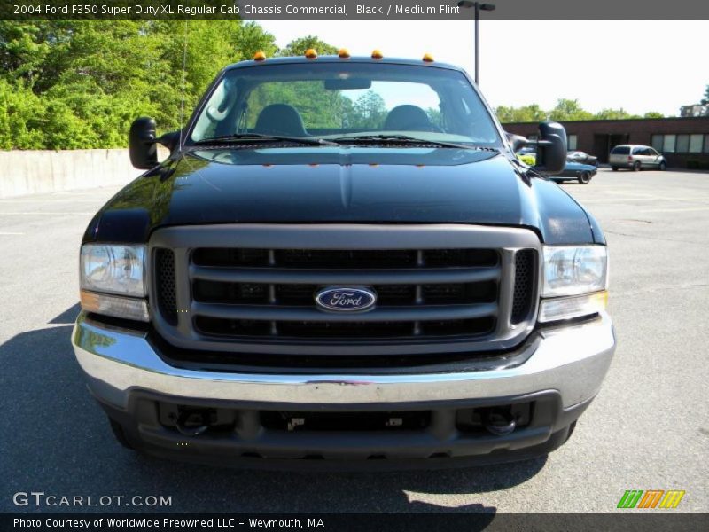 Black / Medium Flint 2004 Ford F350 Super Duty XL Regular Cab Chassis Commercial