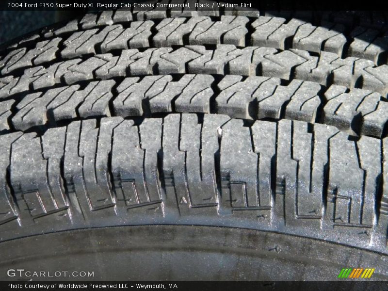 Black / Medium Flint 2004 Ford F350 Super Duty XL Regular Cab Chassis Commercial