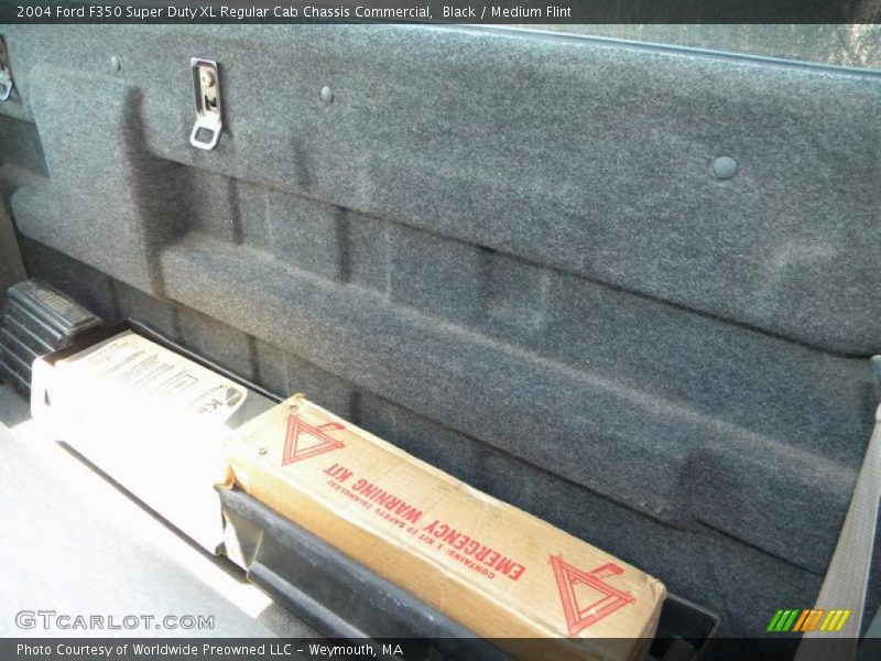 Black / Medium Flint 2004 Ford F350 Super Duty XL Regular Cab Chassis Commercial