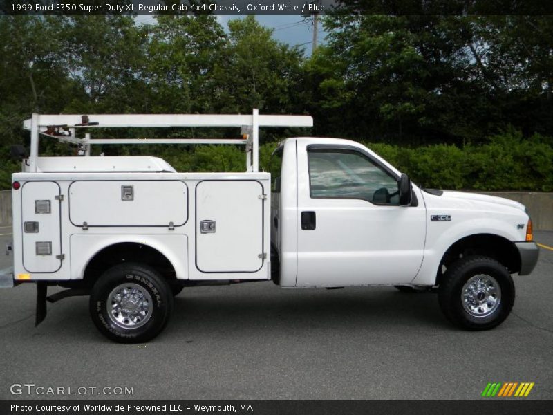 Oxford White / Blue 1999 Ford F350 Super Duty XL Regular Cab 4x4 Chassis