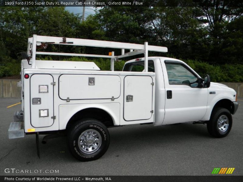 Oxford White / Blue 1999 Ford F350 Super Duty XL Regular Cab 4x4 Chassis