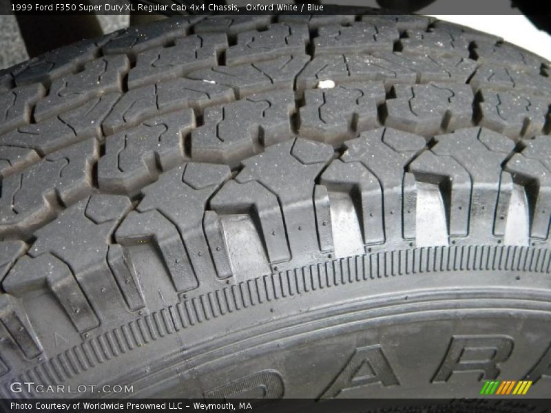 Oxford White / Blue 1999 Ford F350 Super Duty XL Regular Cab 4x4 Chassis