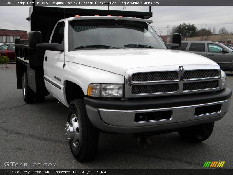 Bright White / Mist Gray 2002 Dodge Ram 3500 ST Regular Cab 4x4 Chassis Dump Truck