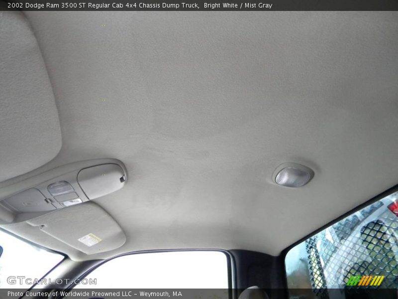 Bright White / Mist Gray 2002 Dodge Ram 3500 ST Regular Cab 4x4 Chassis Dump Truck