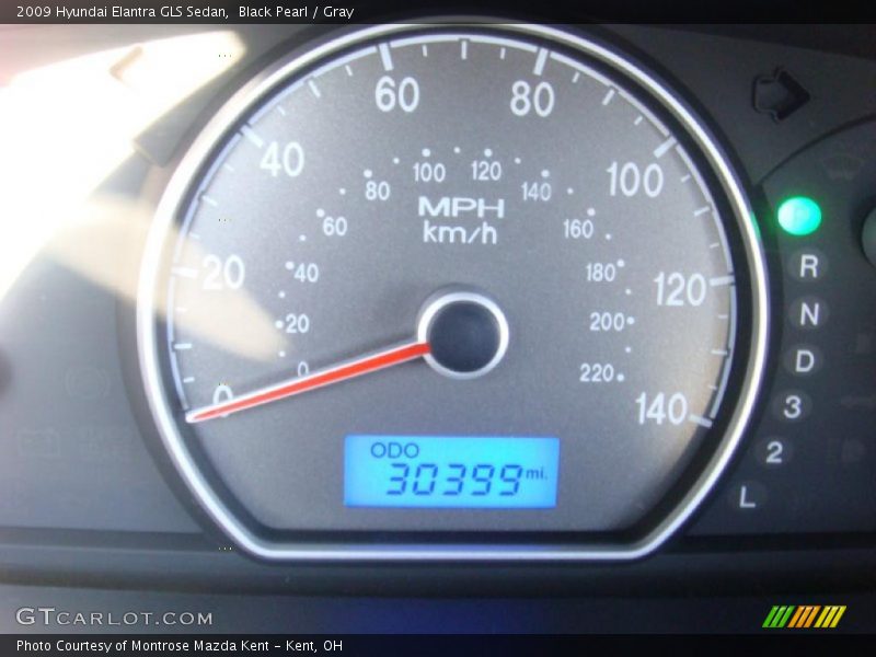 Black Pearl / Gray 2009 Hyundai Elantra GLS Sedan