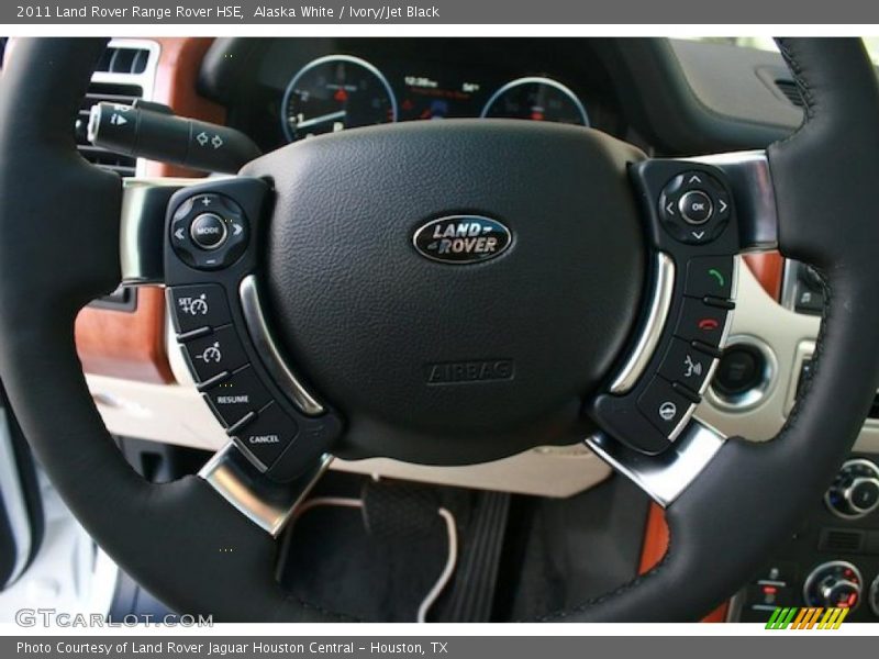 Alaska White / Ivory/Jet Black 2011 Land Rover Range Rover HSE