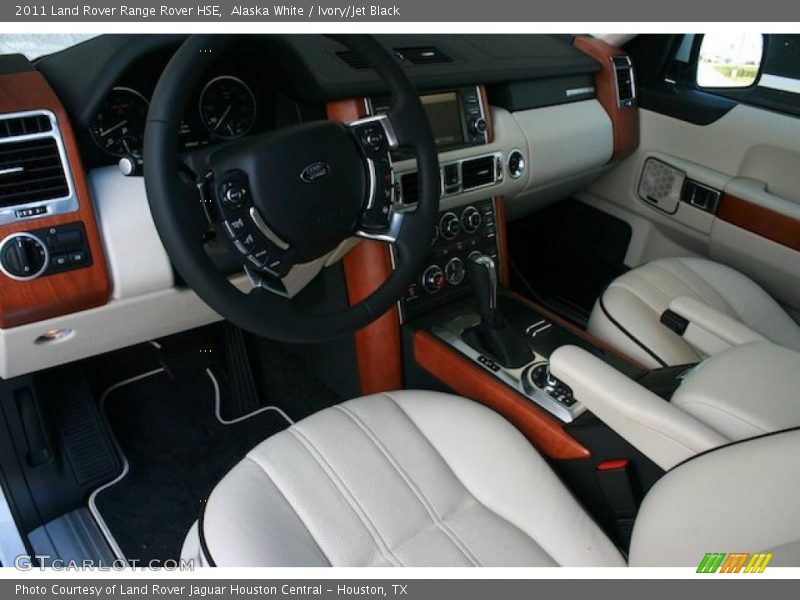 Alaska White / Ivory/Jet Black 2011 Land Rover Range Rover HSE