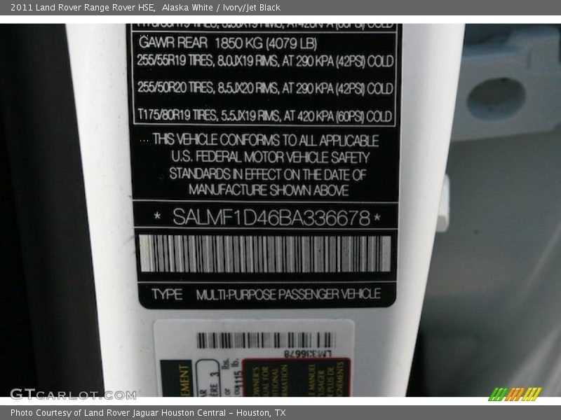 Alaska White / Ivory/Jet Black 2011 Land Rover Range Rover HSE