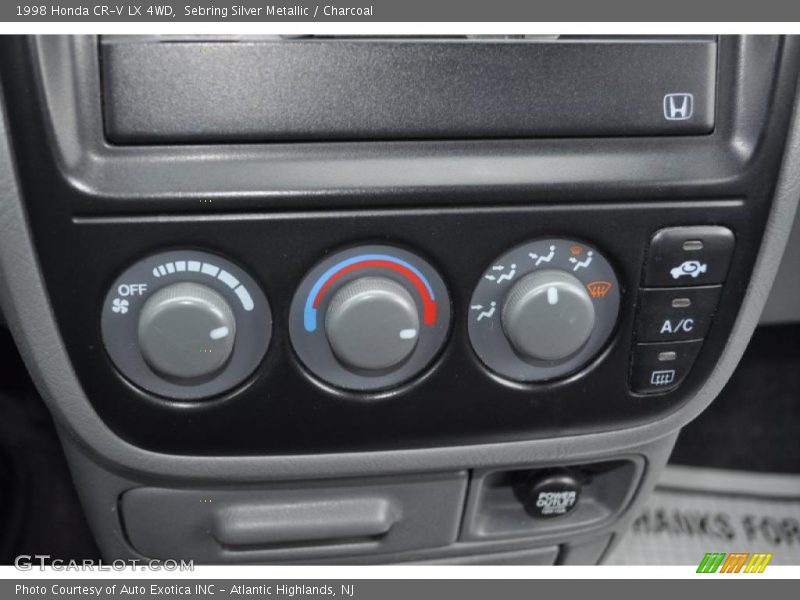 Controls of 1998 CR-V LX 4WD