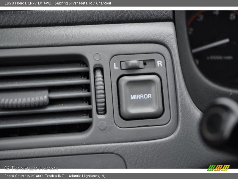 Sebring Silver Metallic / Charcoal 1998 Honda CR-V LX 4WD