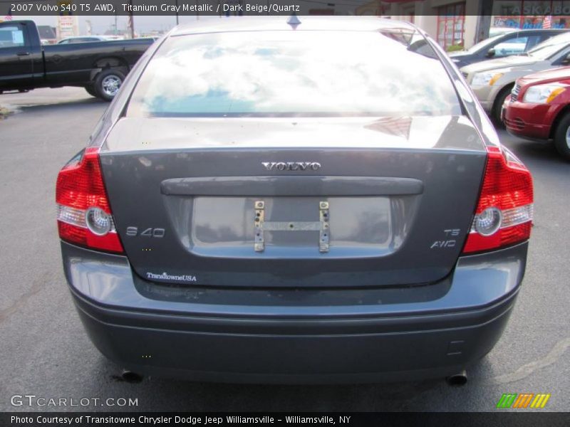 Titanium Gray Metallic / Dark Beige/Quartz 2007 Volvo S40 T5 AWD