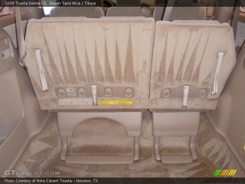 Desert Sand Mica / Taupe 2006 Toyota Sienna CE