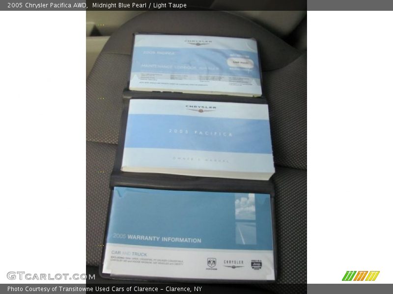 Midnight Blue Pearl / Light Taupe 2005 Chrysler Pacifica AWD