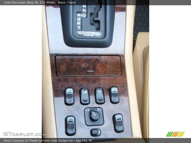 Black / Sand 1999 Mercedes-Benz ML 320 4Matic