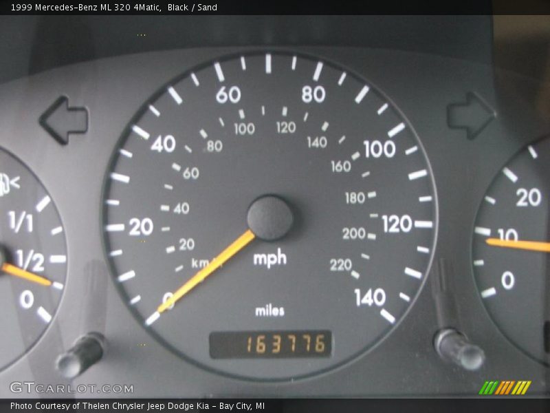 Black / Sand 1999 Mercedes-Benz ML 320 4Matic