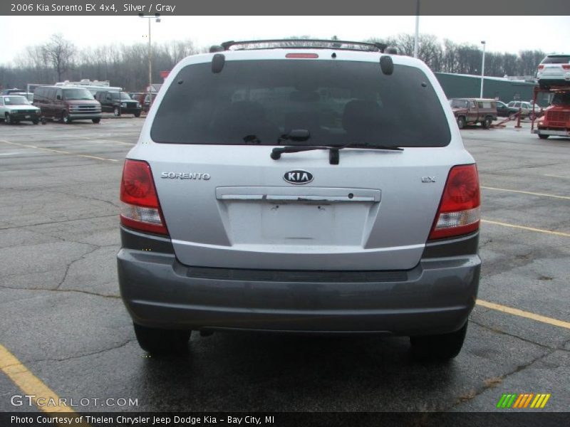 Silver / Gray 2006 Kia Sorento EX 4x4
