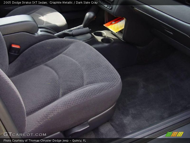 Graphite Metallic / Dark Slate Gray 2005 Dodge Stratus SXT Sedan