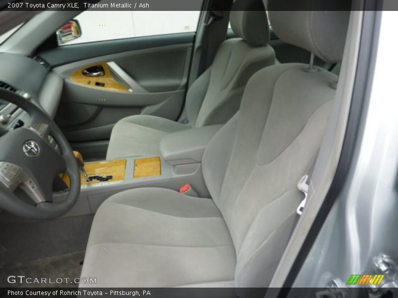 Titanium Metallic / Ash 2007 Toyota Camry XLE