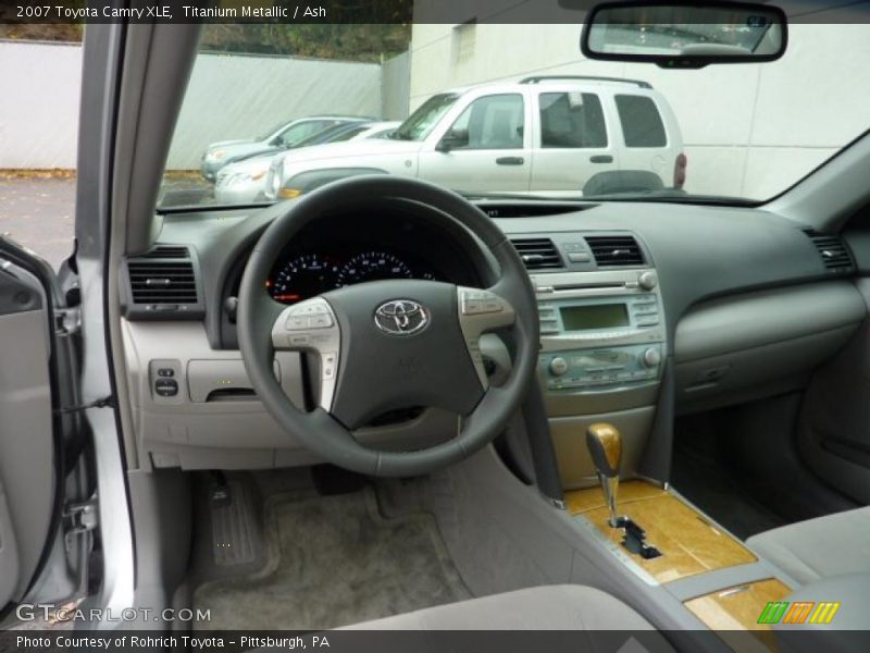 Titanium Metallic / Ash 2007 Toyota Camry XLE