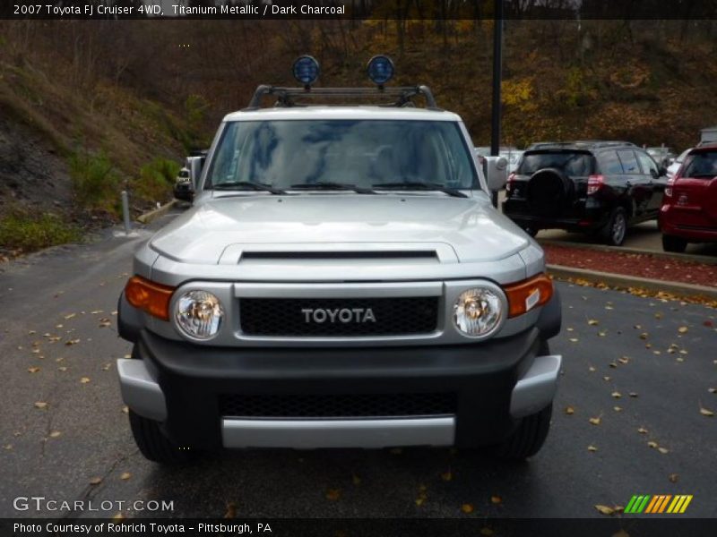 Titanium Metallic / Dark Charcoal 2007 Toyota FJ Cruiser 4WD