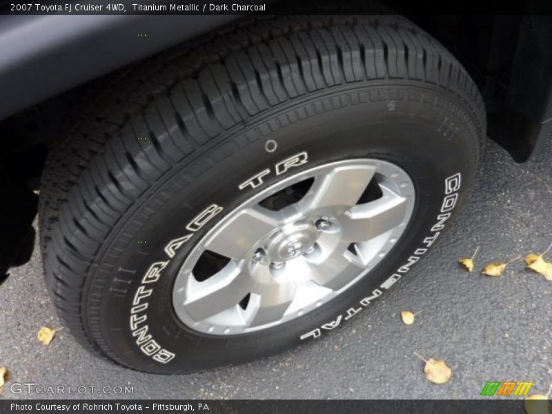 Titanium Metallic / Dark Charcoal 2007 Toyota FJ Cruiser 4WD