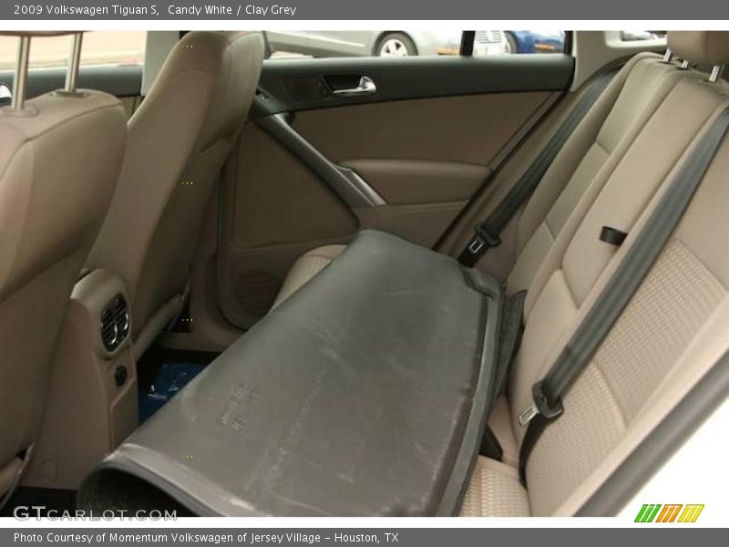 Candy White / Clay Grey 2009 Volkswagen Tiguan S
