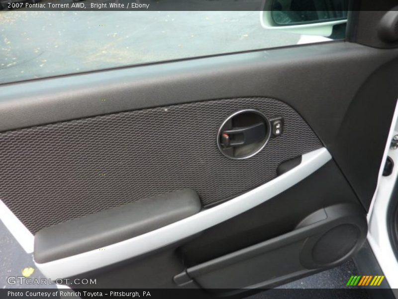 Bright White / Ebony 2007 Pontiac Torrent AWD