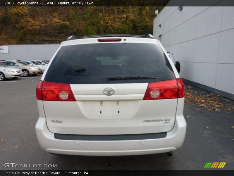 Natural White / Fawn 2008 Toyota Sienna XLE AWD