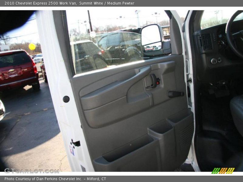 Summit White / Medium Pewter 2010 Chevrolet Express 2500 Work Van