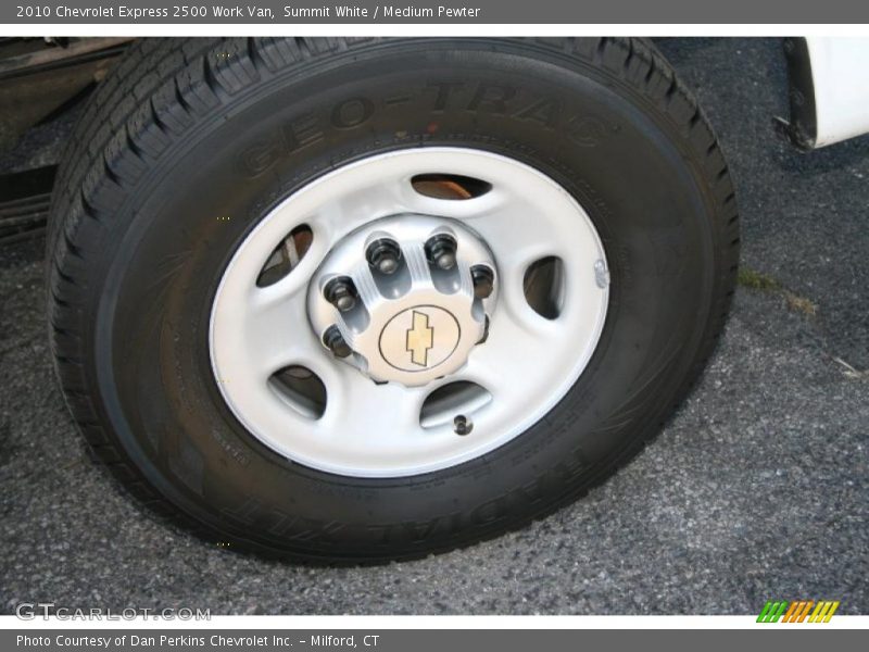  2010 Express 2500 Work Van Wheel