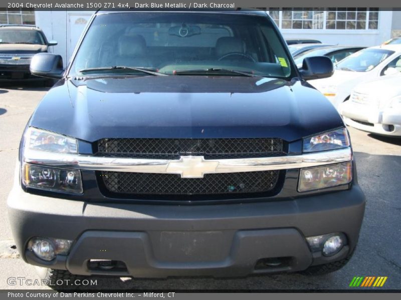 Dark Blue Metallic / Dark Charcoal 2004 Chevrolet Avalanche 1500 Z71 4x4