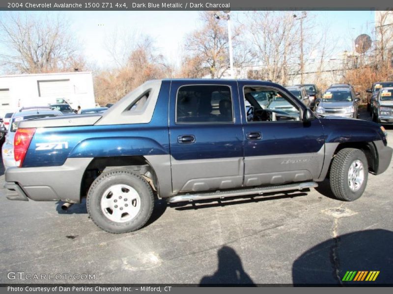 Dark Blue Metallic / Dark Charcoal 2004 Chevrolet Avalanche 1500 Z71 4x4