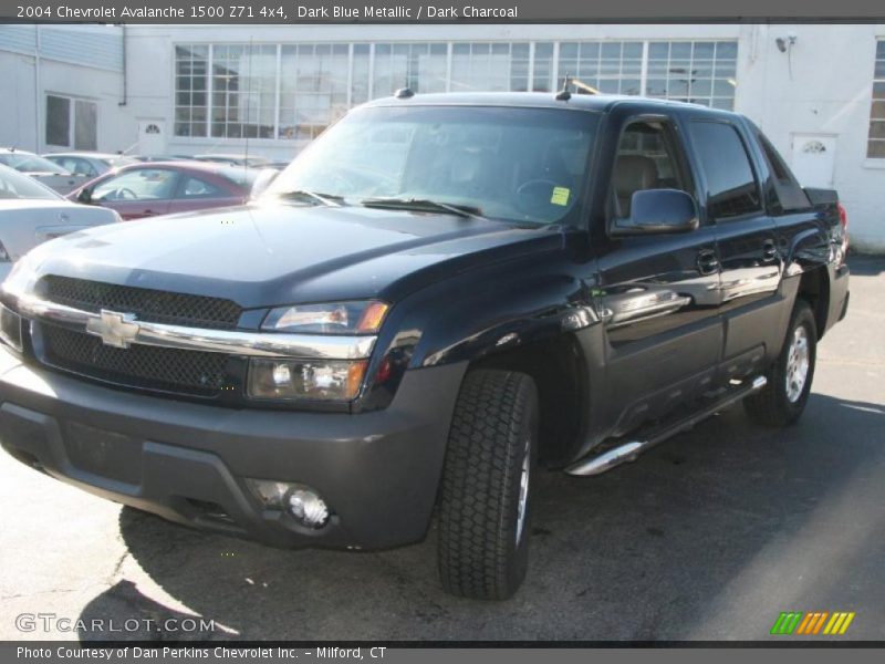 Dark Blue Metallic / Dark Charcoal 2004 Chevrolet Avalanche 1500 Z71 4x4