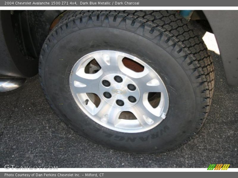 Dark Blue Metallic / Dark Charcoal 2004 Chevrolet Avalanche 1500 Z71 4x4