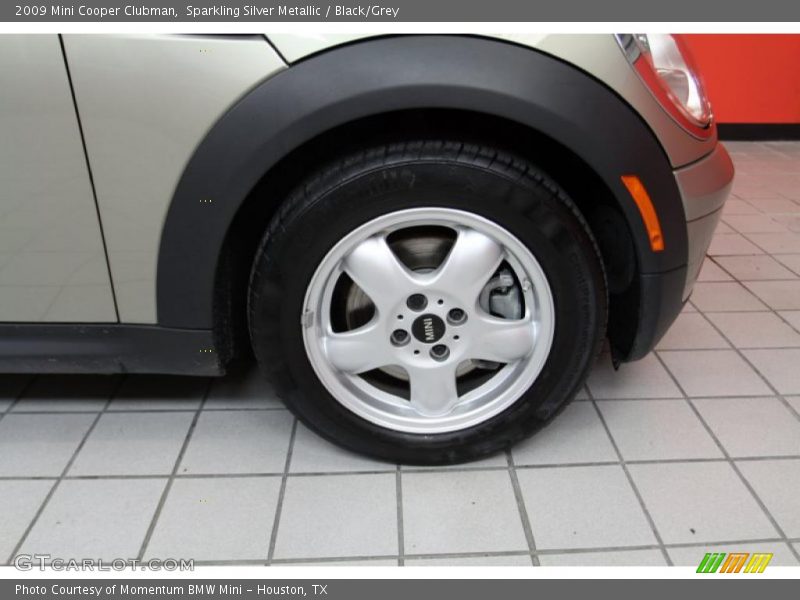 Sparkling Silver Metallic / Black/Grey 2009 Mini Cooper Clubman
