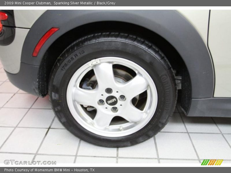 Sparkling Silver Metallic / Black/Grey 2009 Mini Cooper Clubman