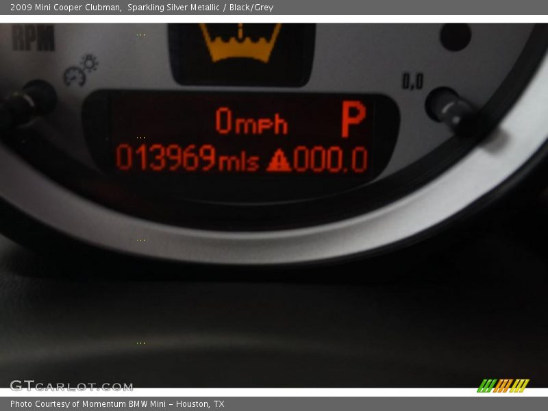 Sparkling Silver Metallic / Black/Grey 2009 Mini Cooper Clubman