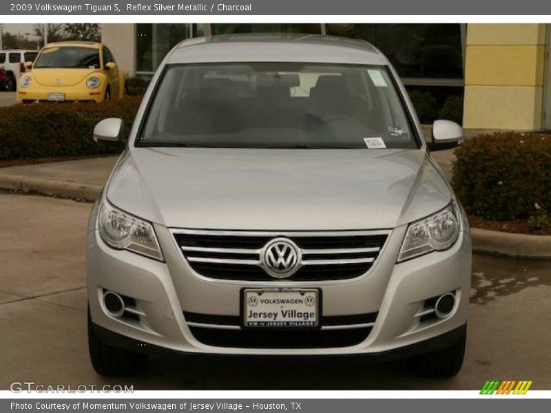 Reflex Silver Metallic / Charcoal 2009 Volkswagen Tiguan S