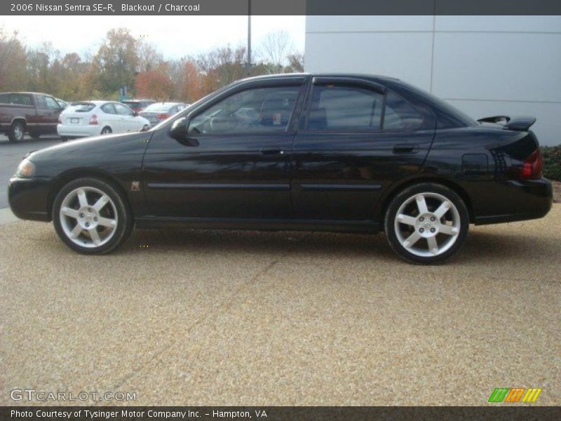 Blackout / Charcoal 2006 Nissan Sentra SE-R