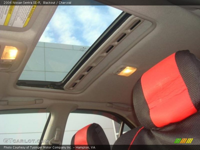 Blackout / Charcoal 2006 Nissan Sentra SE-R
