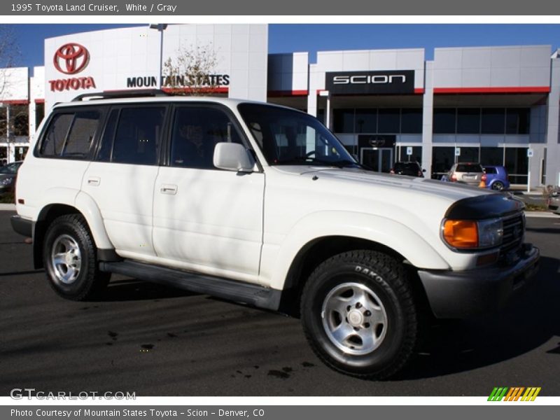 White / Gray 1995 Toyota Land Cruiser