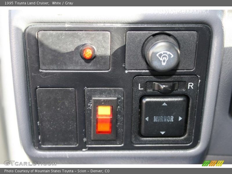 White / Gray 1995 Toyota Land Cruiser