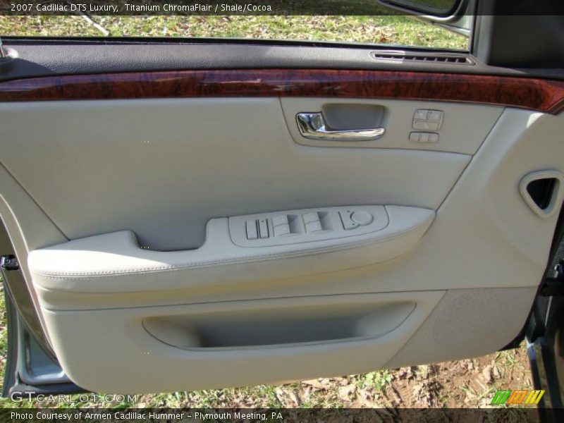 Titanium ChromaFlair / Shale/Cocoa 2007 Cadillac DTS Luxury