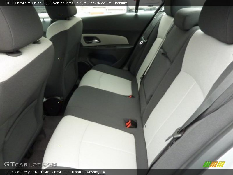 Silver Ice Metallic / Jet Black/Medium Titanium 2011 Chevrolet Cruze LS