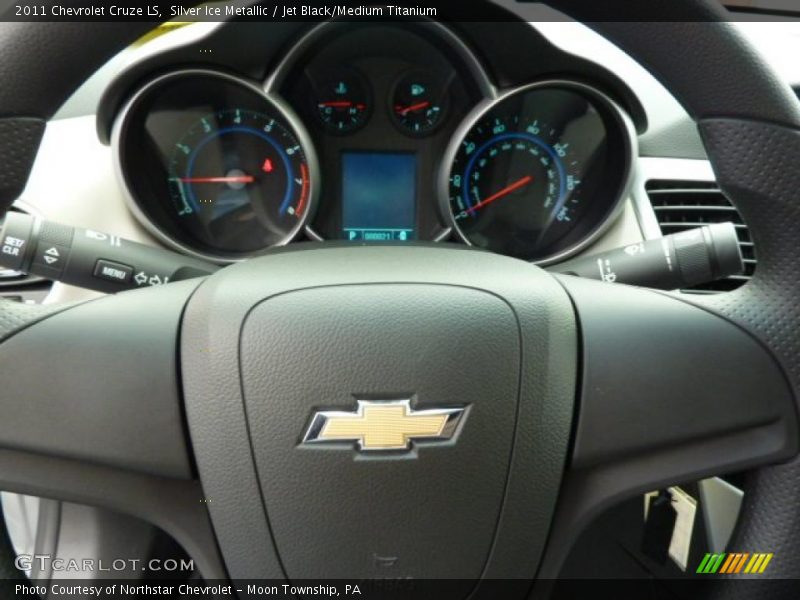 Silver Ice Metallic / Jet Black/Medium Titanium 2011 Chevrolet Cruze LS