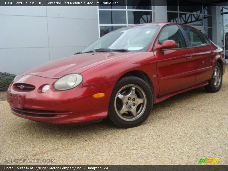 Front 3/4 View of 1998 Taurus SHO